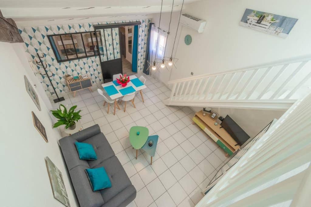 Gare-Capitole Apartment Narbonne Bagian luar foto
